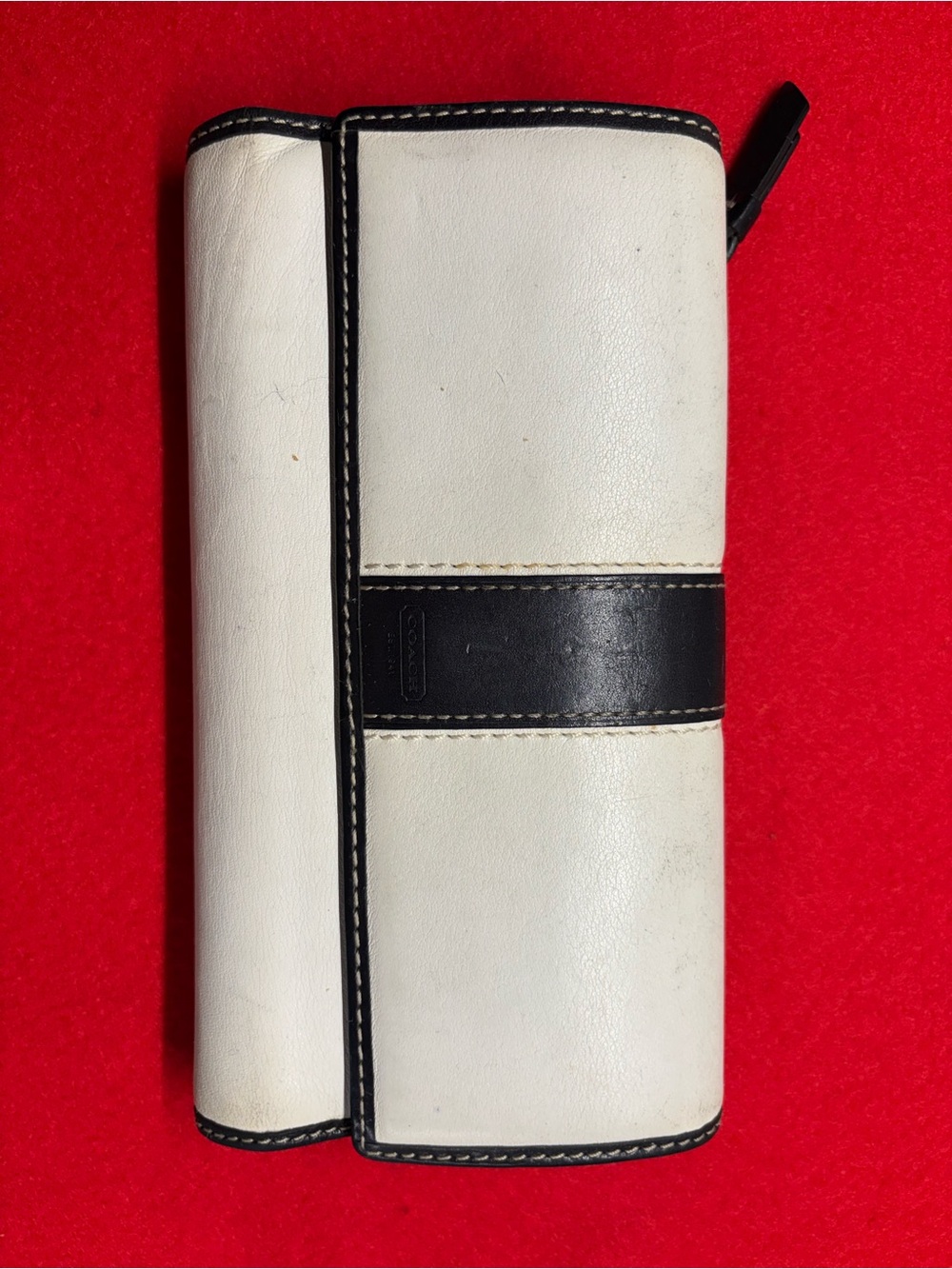 Coach White and Black Leather Zip Wallet
